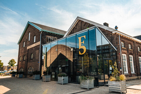 Fifth wijnspijs restaurant